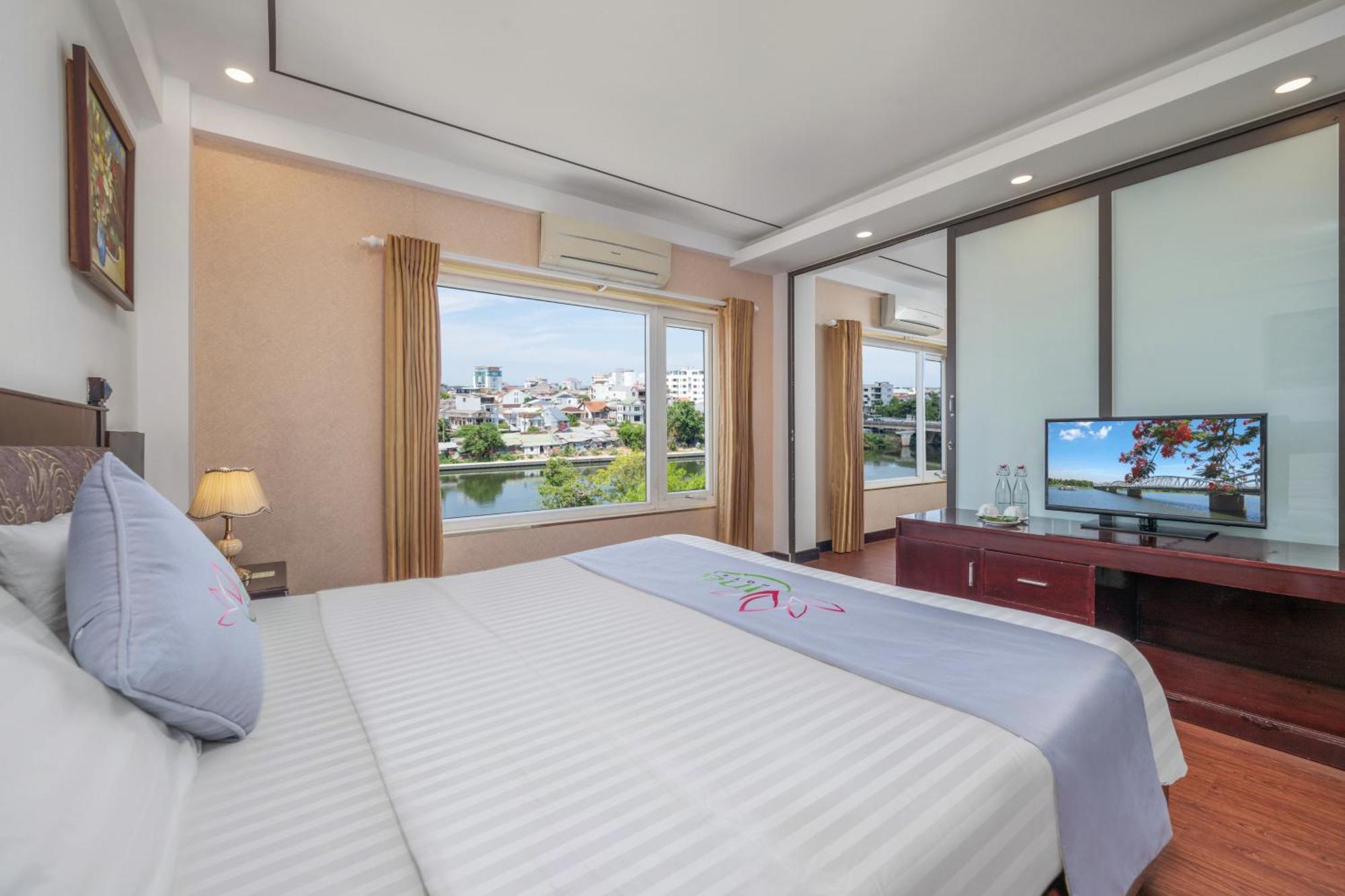 Vina Spa Hotel フエ エクステリア 写真