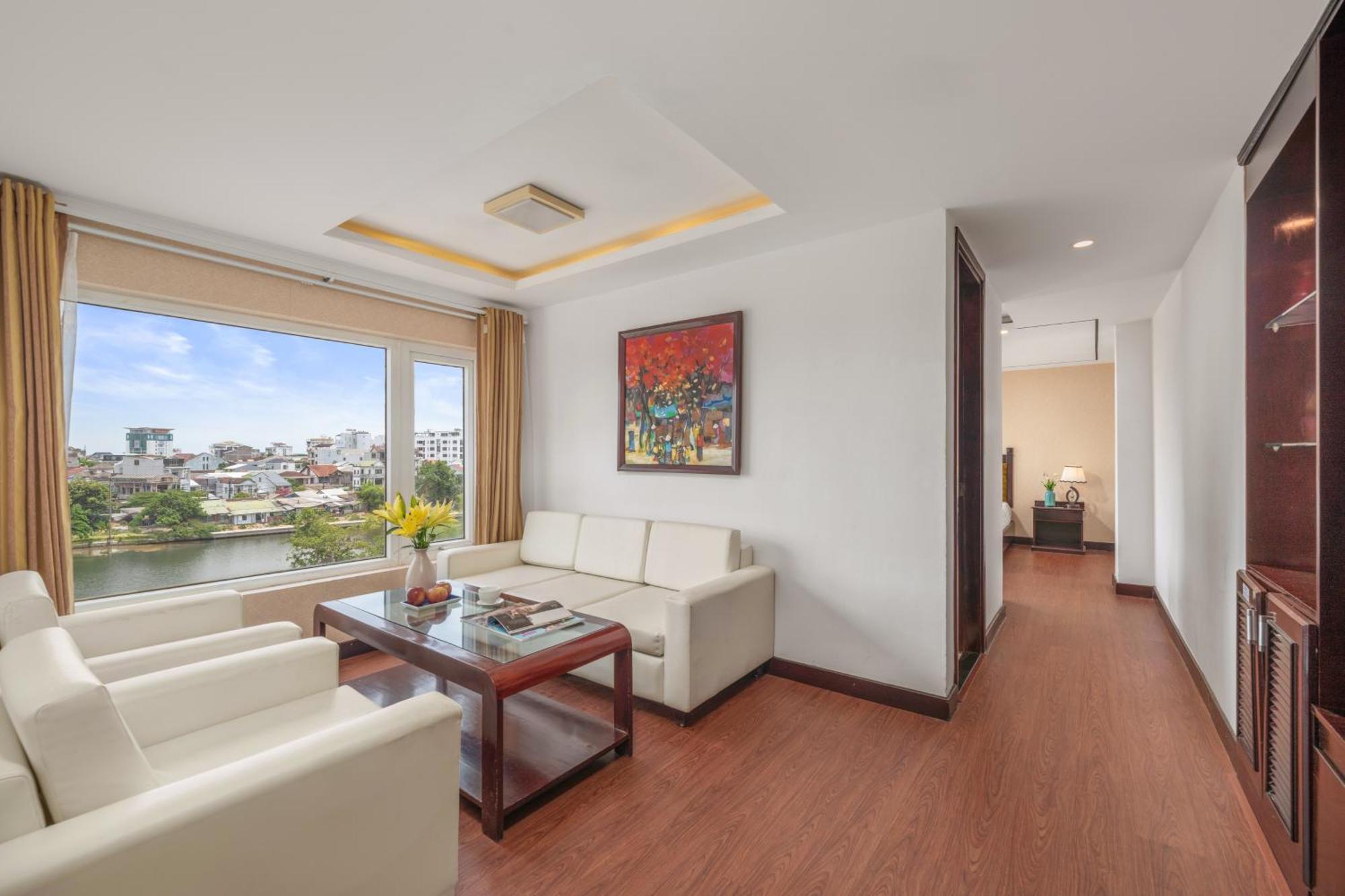 Vina Spa Hotel フエ エクステリア 写真